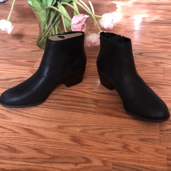 NWT Lucky Brand Leather Blandre Round Toe Zip Up Ankle Boots Black & Brown 7.5 - Picture 10 of 13